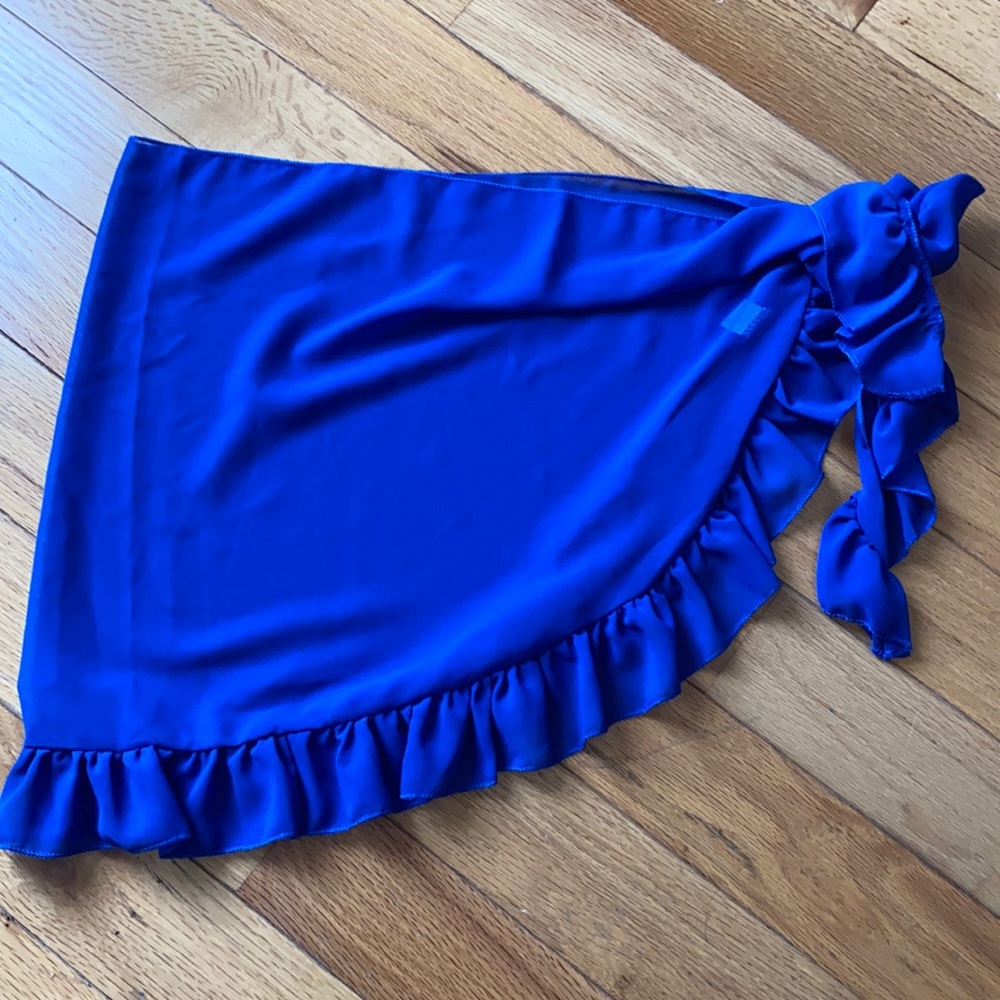 Sarong swimsuit coverup